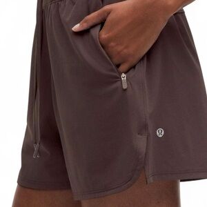 NWOT Espresso Lululemon 4” License to Train Shorts! New with tags!